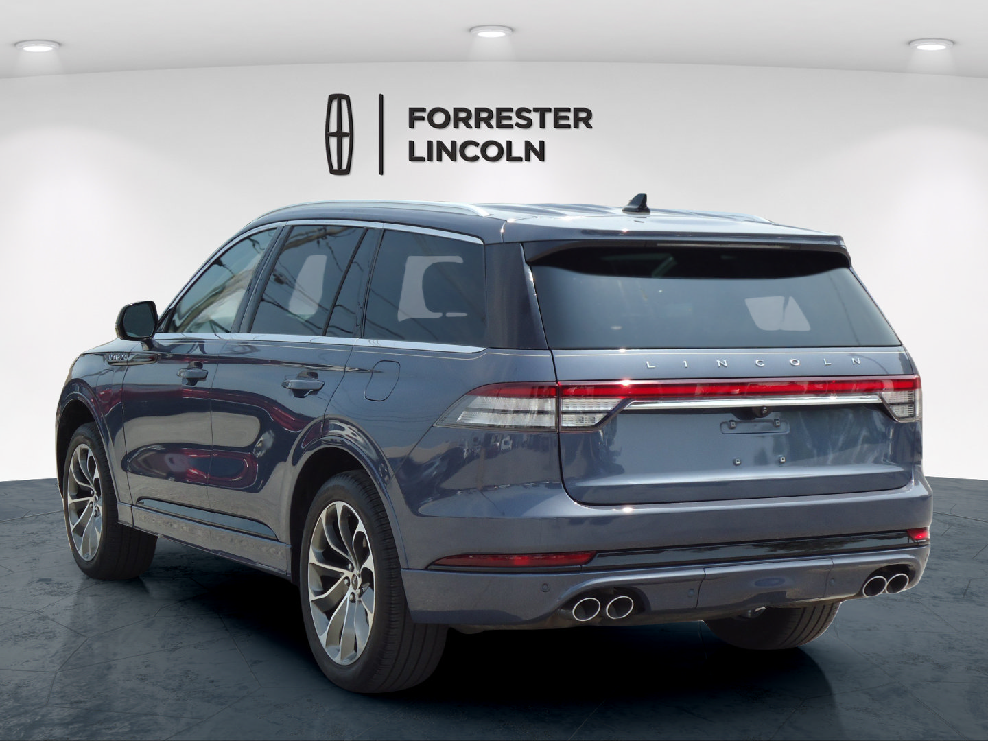 Used 2021 Lincoln Aviator Grand Touring w/ Elements Package Plus AWD/4WD image 5