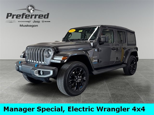Used 2022 Jeep Wrangler Unlimited Sahara w/ Cold Weather Group