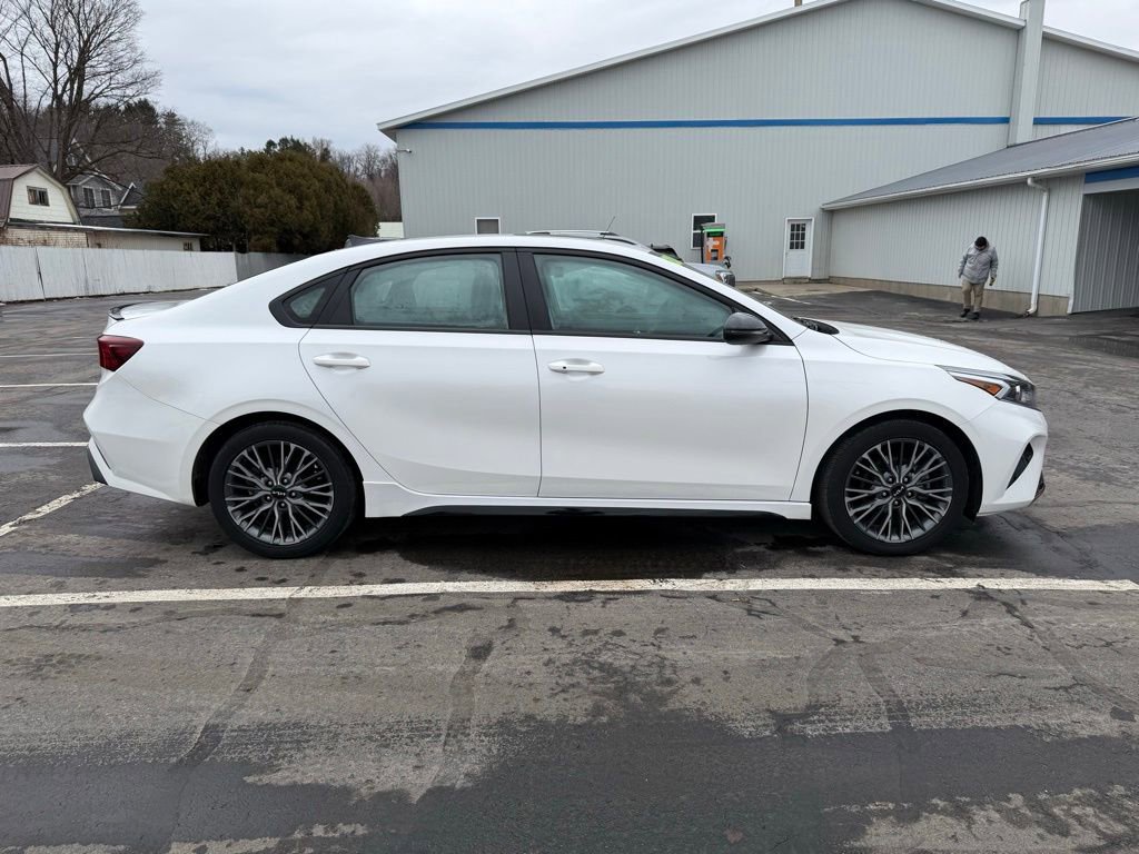 Used 2023 Kia Forte GT-Line w/ GT-Line Premium Package image 6