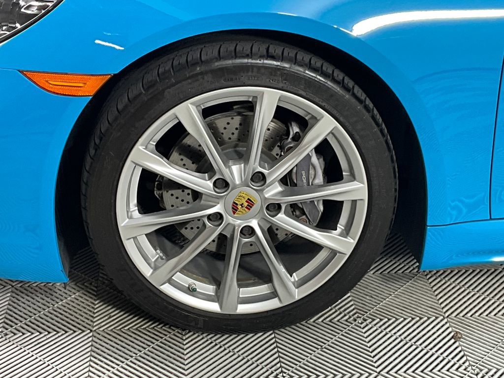 Used 2017 Porsche 718 Boxster RWD image 28