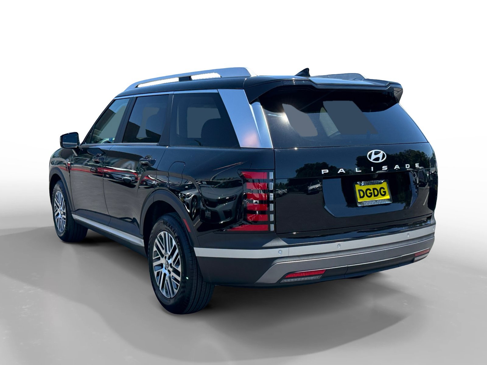 Certified 2026 Hyundai Palisade SEL FWD image 3