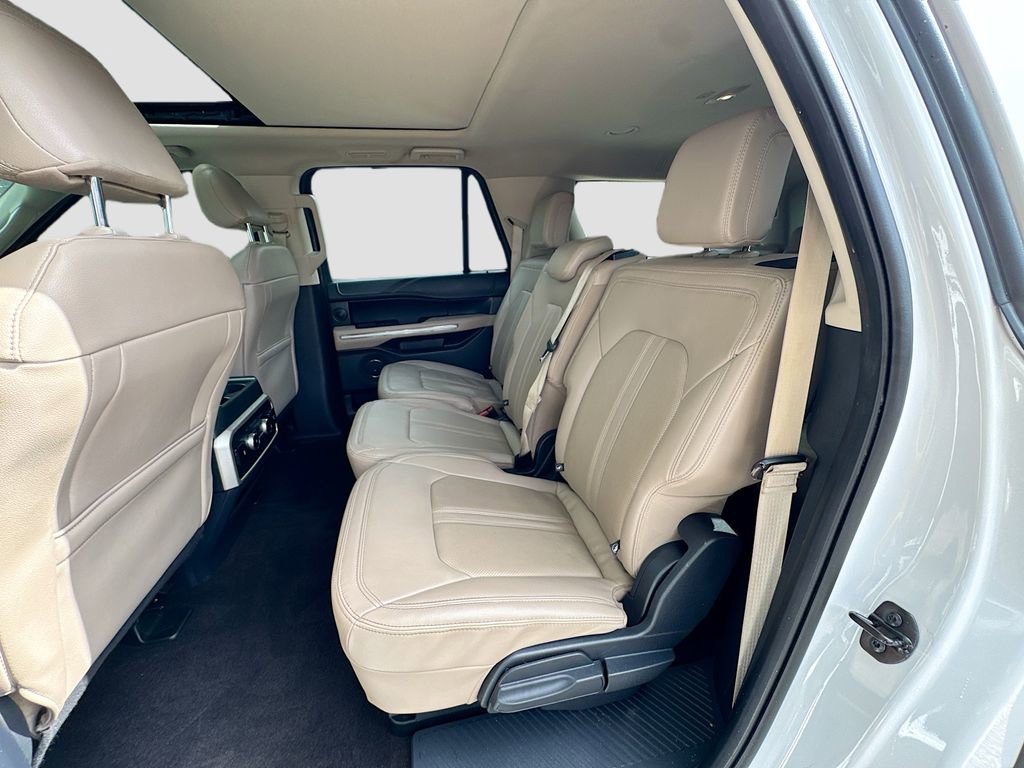 Used 2022 Ford Expedition Max Limited AWD/4WD image 27