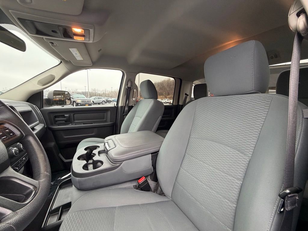 Used 2018 RAM 2500 Tradesman w/ Chrome Appearance Group image 10