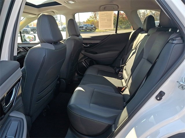 Used 2024 Subaru Outback Onyx Edition image 10