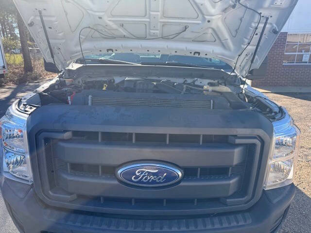 Used 2016 Ford F250 XL image 4