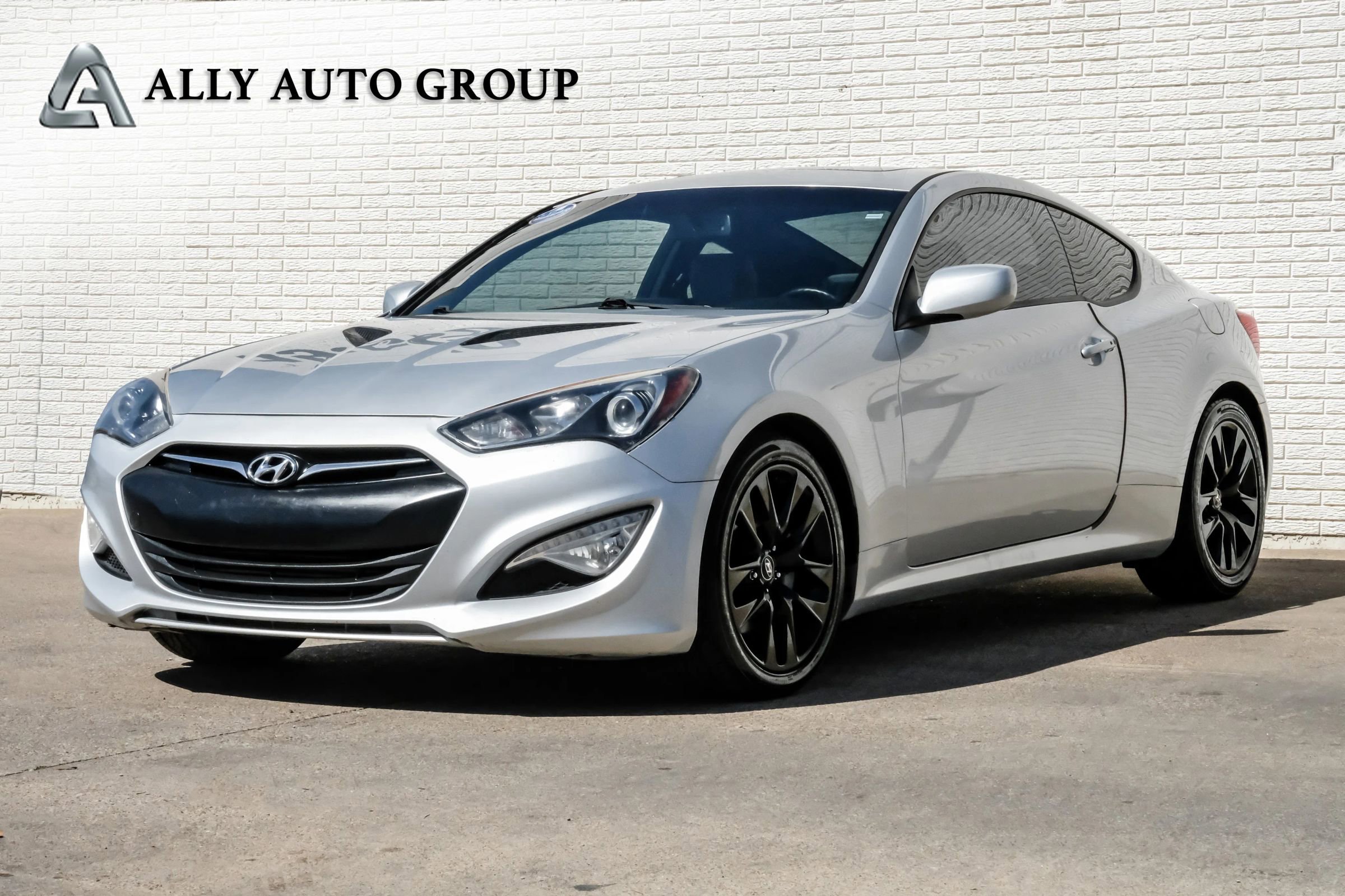 Used 2014 Hyundai Genesis 2.0T