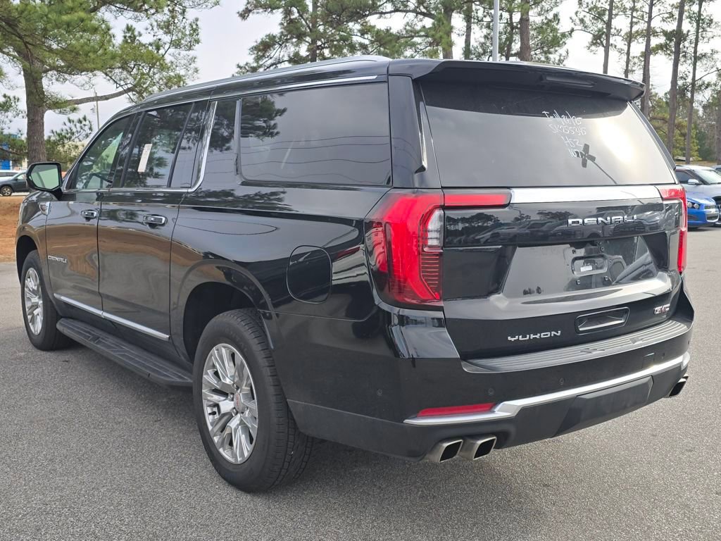 Used 2025 GMC Yukon XL Denali image 5