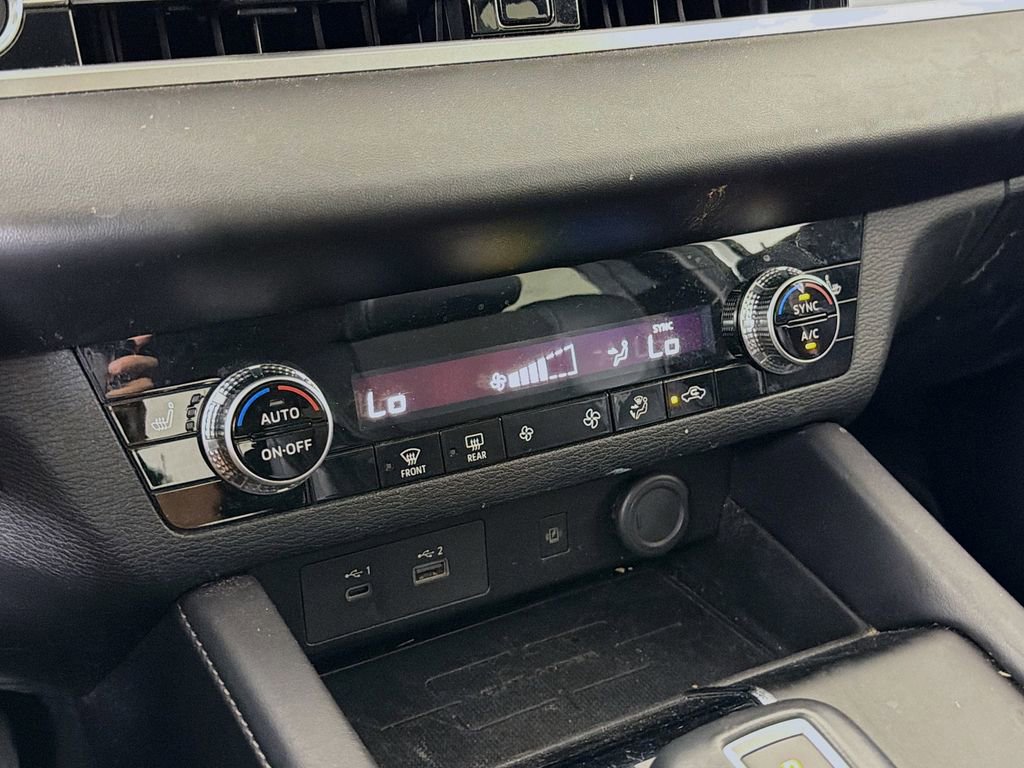 Used 2024 Mitsubishi Outlander SE image 19