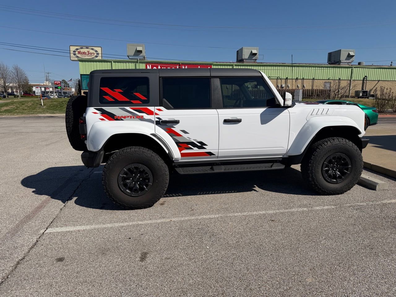 Used 2024 Ford Bronco Raptor image 2