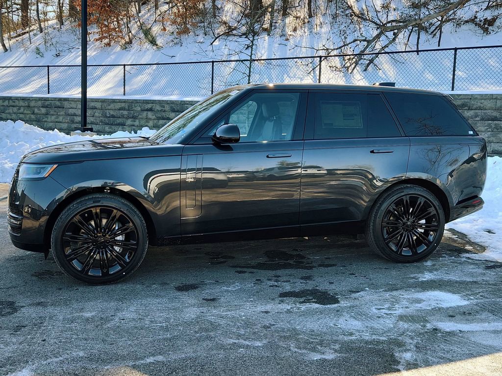New 2026 Land Rover Range Rover SE image 6