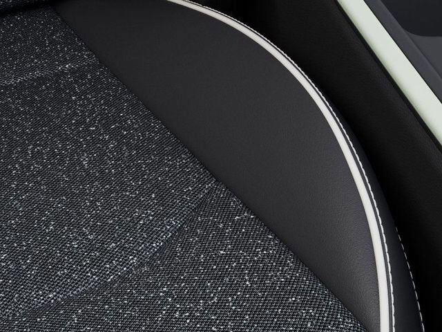 Used 2025 Kia K4 GT-Line w/ GT-Line Sunroof Package image 28