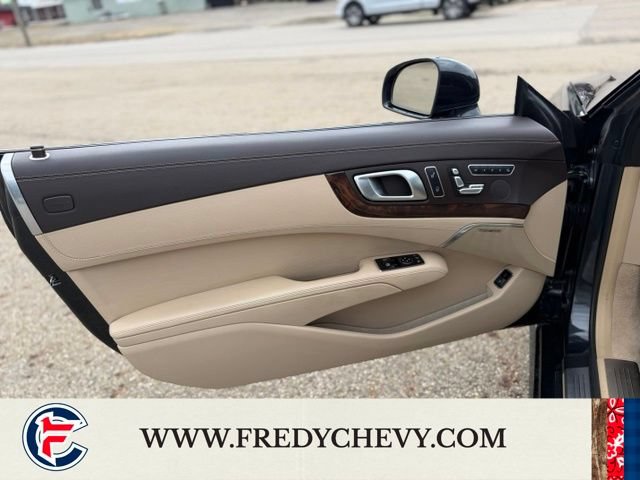 Used 2013 Mercedes-Benz SL 550 image 29