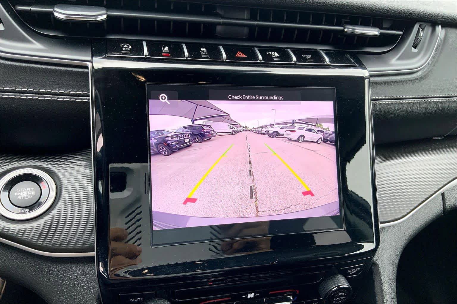 Used 2023 Jeep Grand Cherokee Laredo X RWD image 24