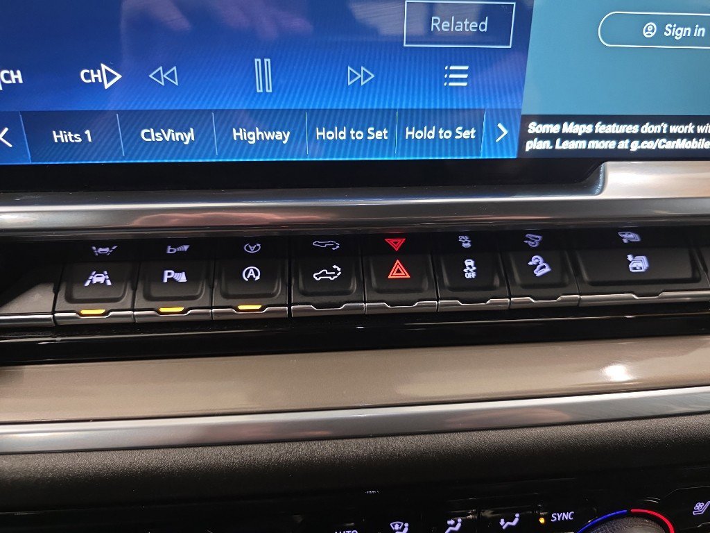 Used 2022 Chevrolet Silverado 1500 High Country w/ Z71 Off-Road Package image 29