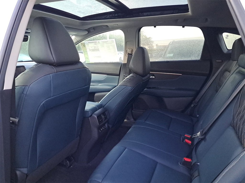 New 2026 Nissan Murano Platinum image 5