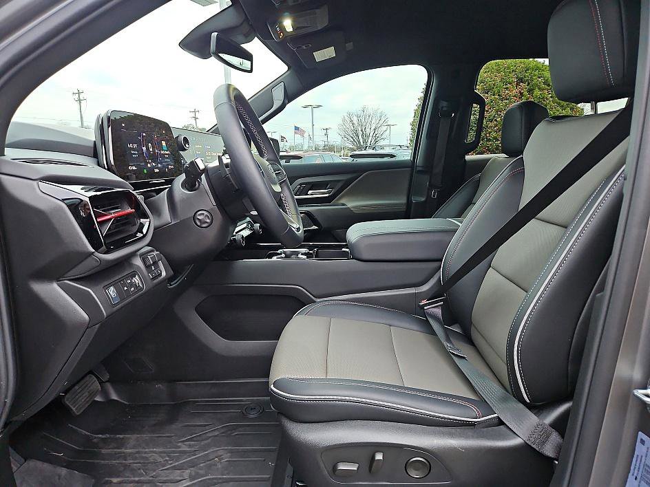 New 2026 Chevrolet Silverado EV Trail Boss w/ Plus Package image 10