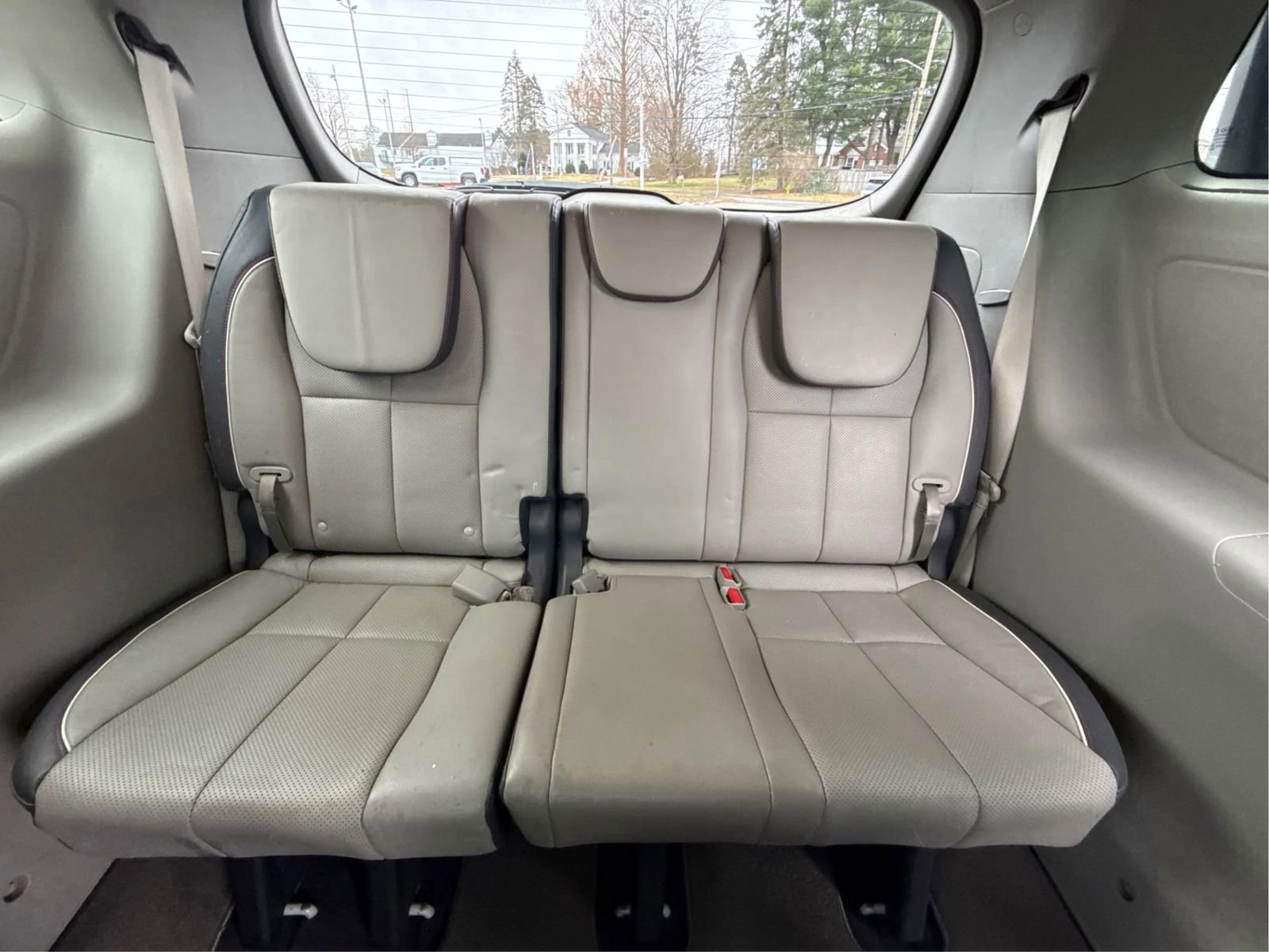 Used 2018 Kia Sedona LX w/ LX Essentials Premium Package image 45