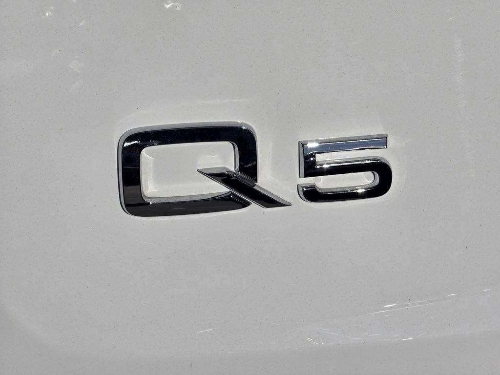 Used 2023 Audi Q5 2.0T Premium w/ Convenience Package image 26