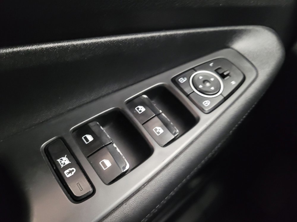 Used 2019 Hyundai Santa Fe SEL image 27