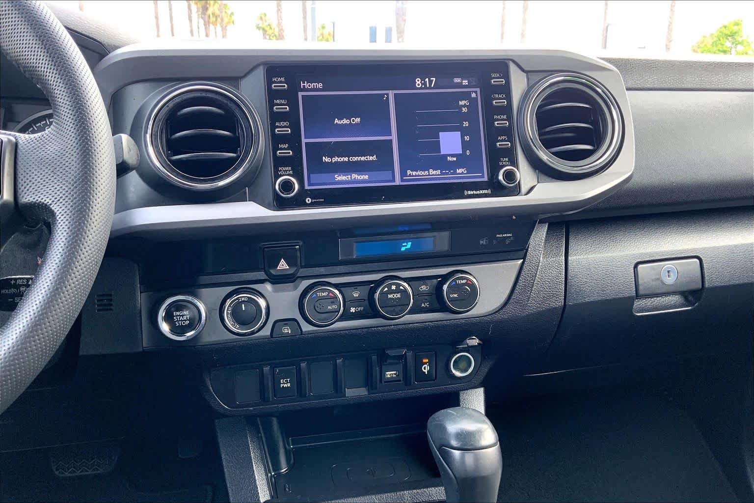 Used 2023 Toyota Tacoma TRD Sport AWD/4WD image 34