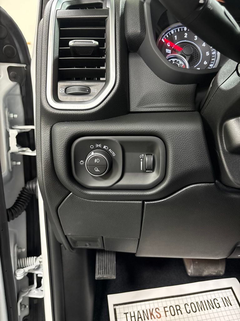 New 2026 RAM 2500 Big Horn AWD/4WD image 11