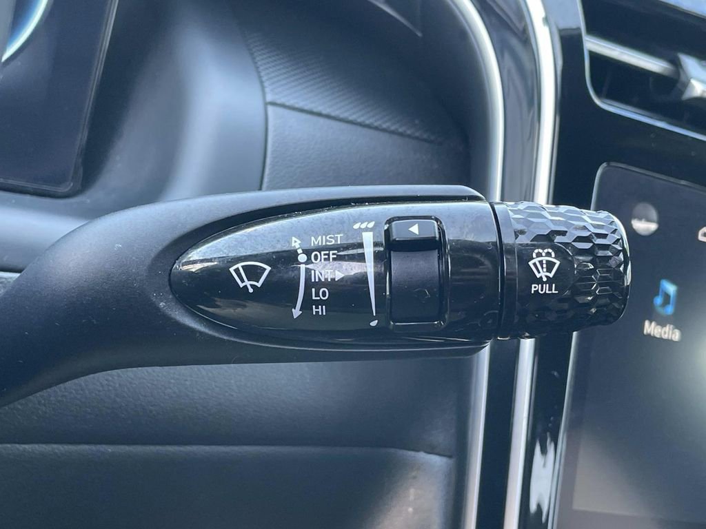 Certified 2023 Hyundai Santa Cruz SEL Premium image 19