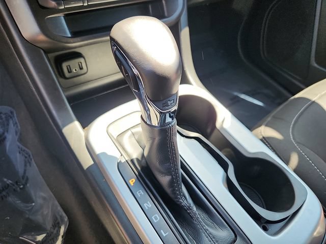Certified 2022 Chevrolet Colorado LT w/ LT Convenience Package AWD/4WD image 14