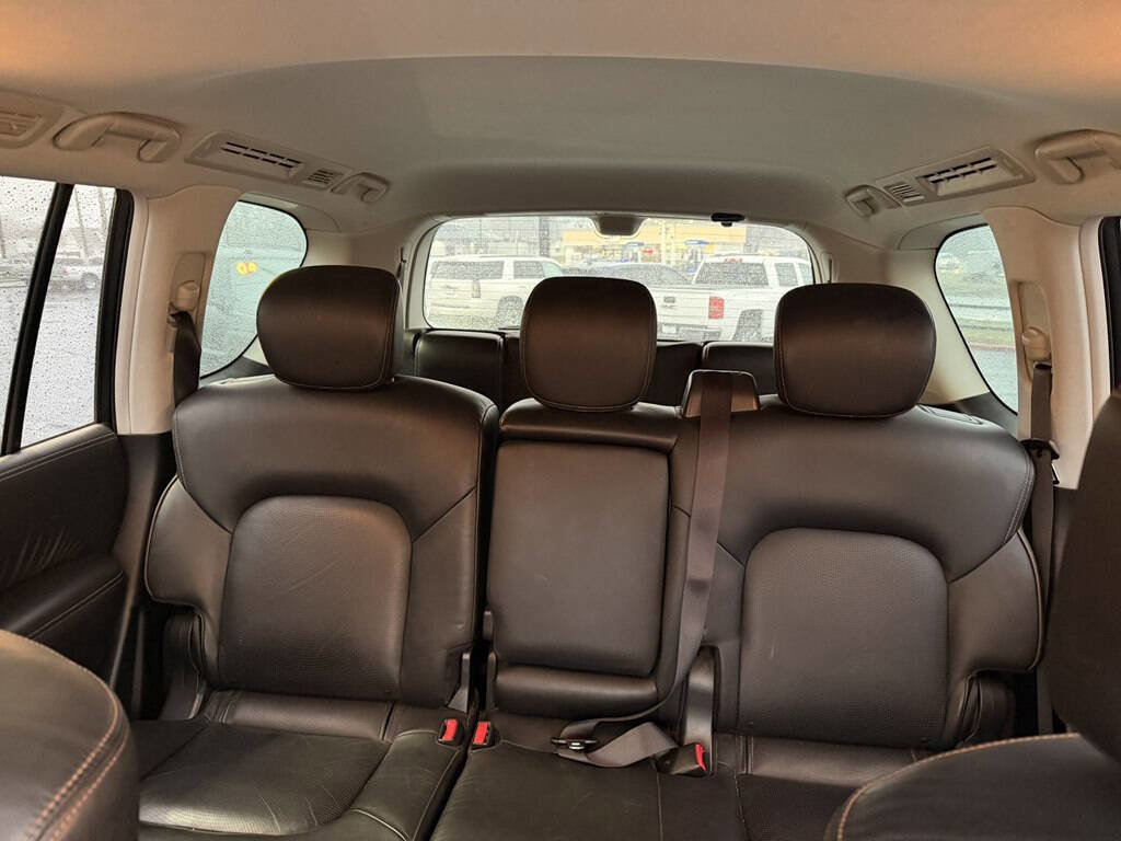 Used 2018 Nissan Armada Platinum RWD image 14
