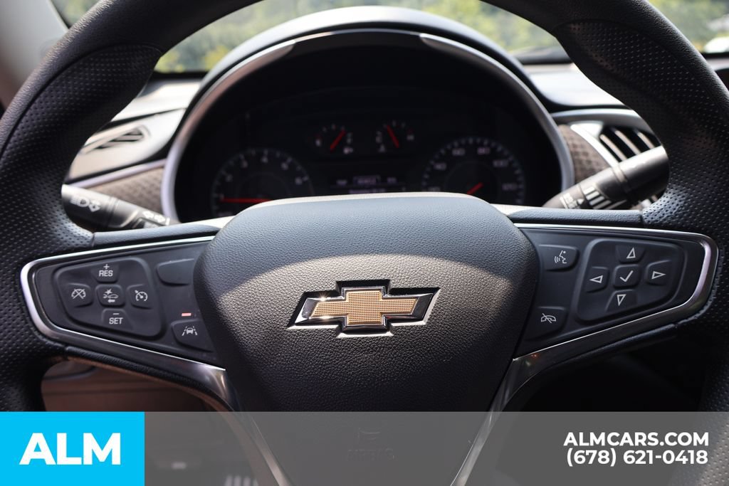 Used 2024 Chevrolet Malibu LT FWD image 28