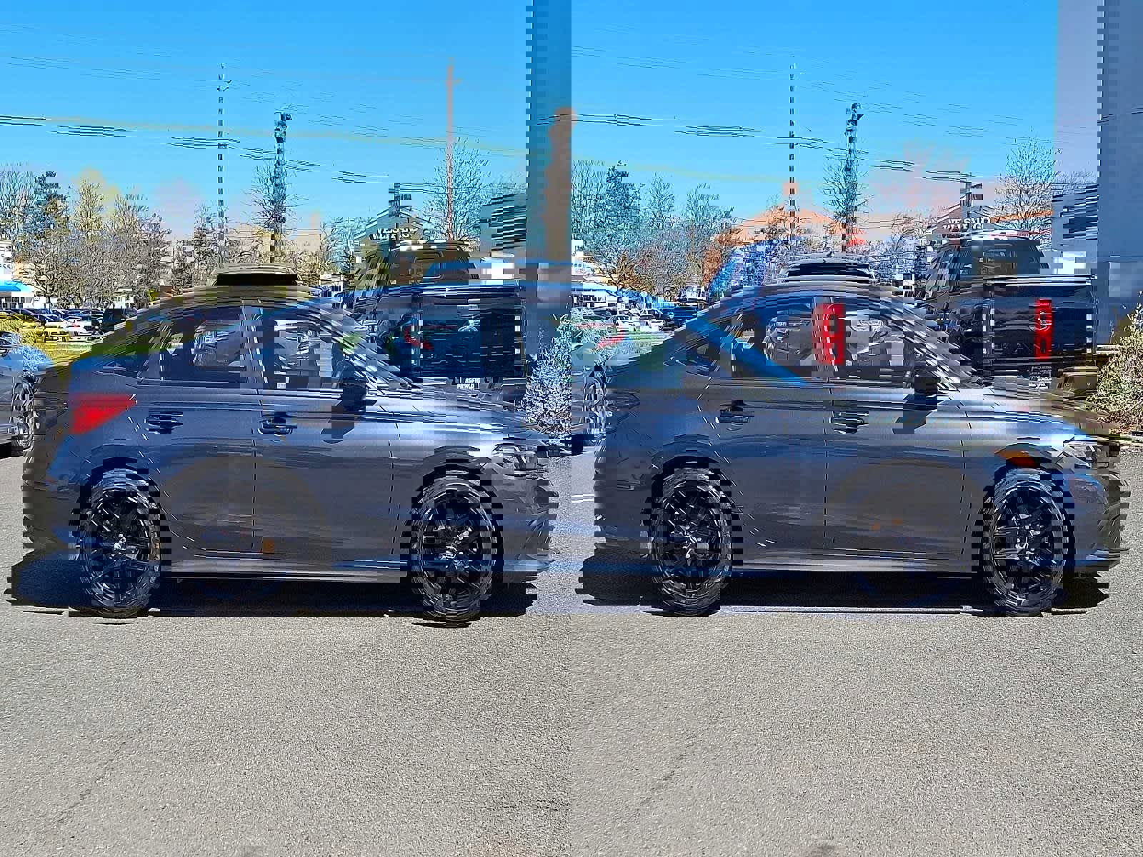 Used 2023 Honda Civic Sport image 8