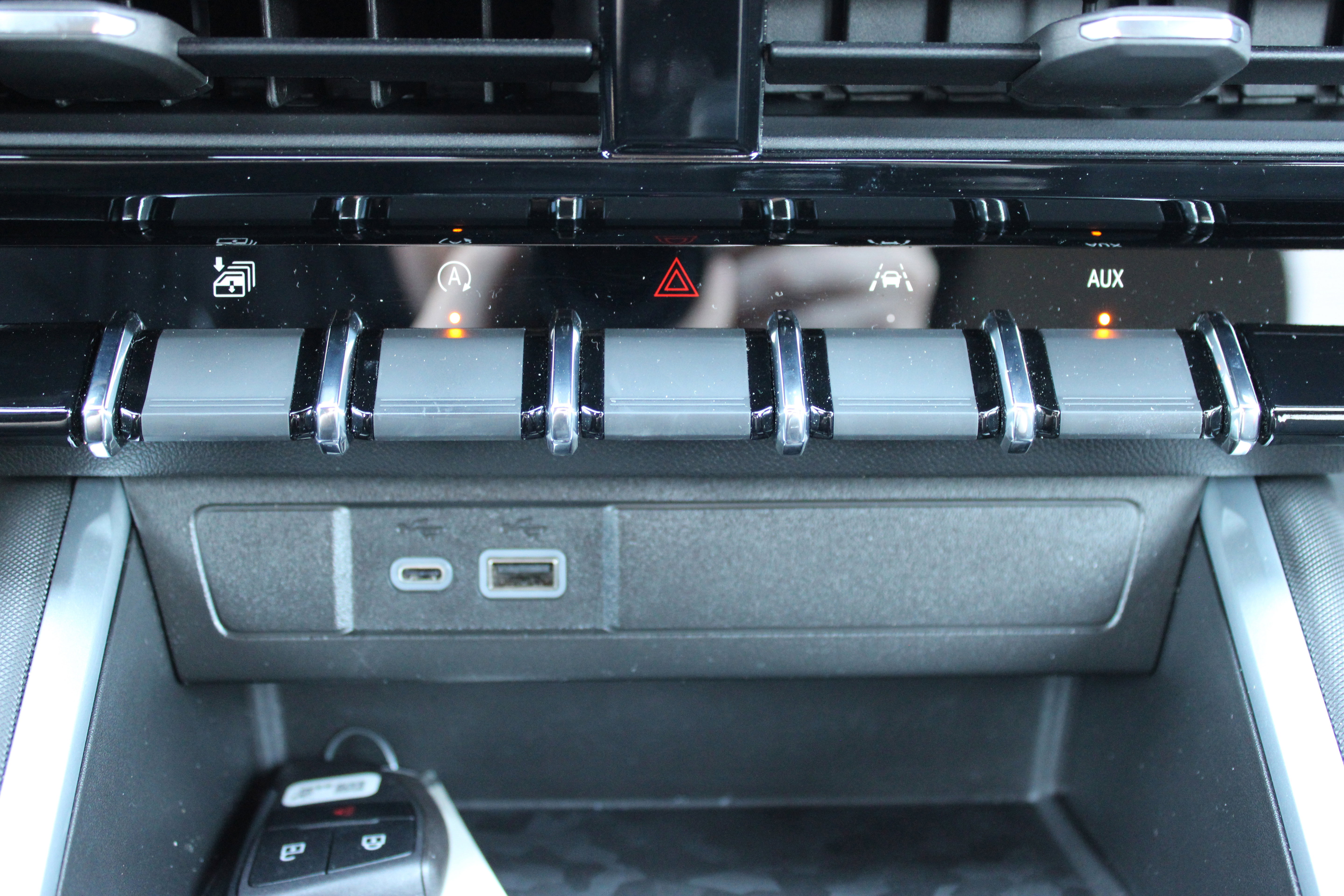 Used 2023 Chevrolet Colorado Z71 w/ Advanced Trailering Package image 18