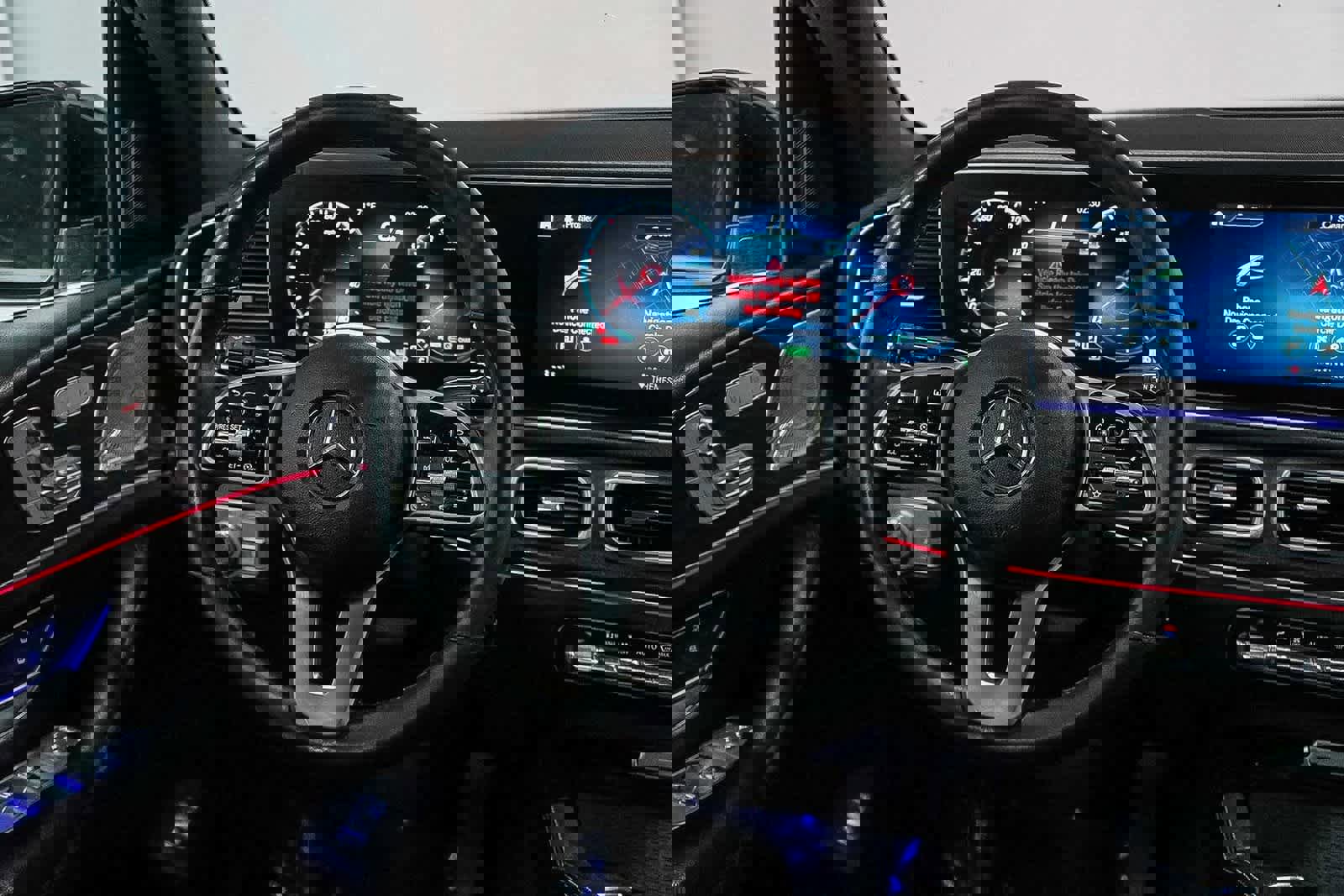 Certified 2020 Mercedes-Benz GLS 450 4MATIC image 15