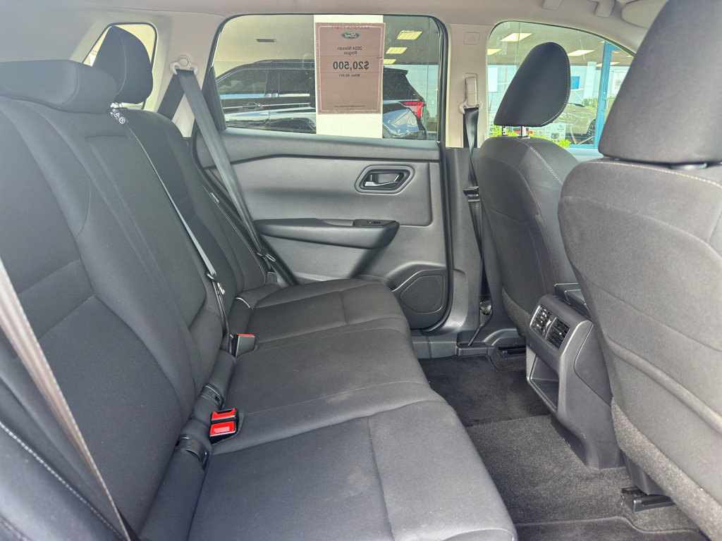 Used 2024 Nissan Rogue S AWD/4WD image 28