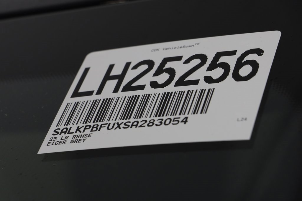 New 2025 Land Rover Range Rover Long Wheelbase SE image 26