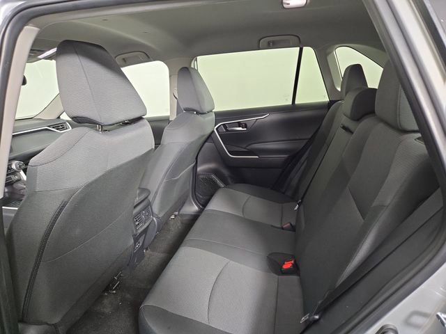 Used 2025 Toyota RAV4 XLE image 15