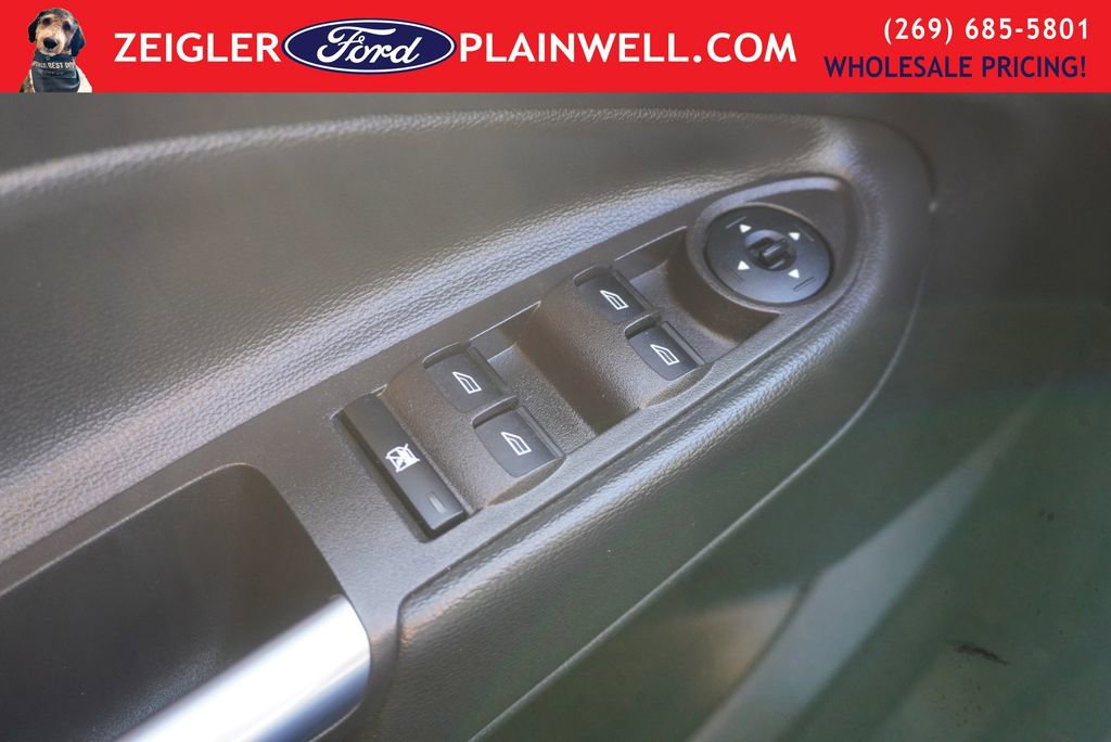 Used 2018 Ford Escape SE image 28