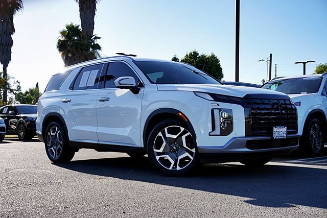 Certified 2023 Hyundai Palisade Limited FWD image 2