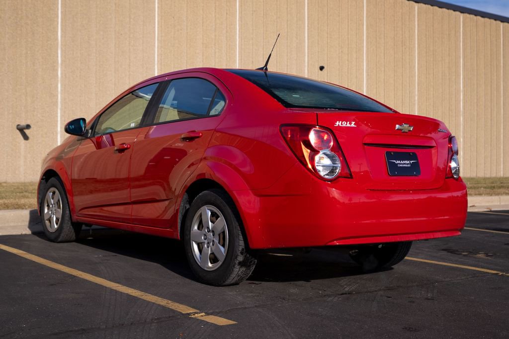 Used 2013 Chevrolet Sonic LS image 5