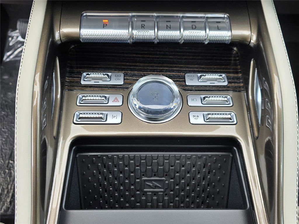 New 2026 Lincoln Nautilus Black Label AWD/4WD image 20