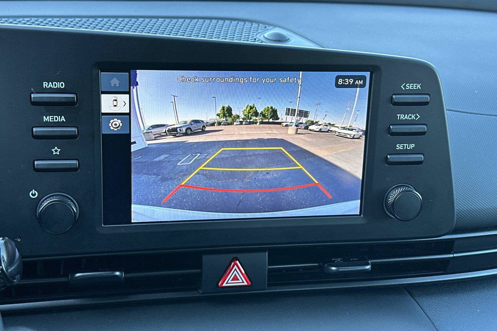 Used 2025 Hyundai Elantra Sport FWD image 17