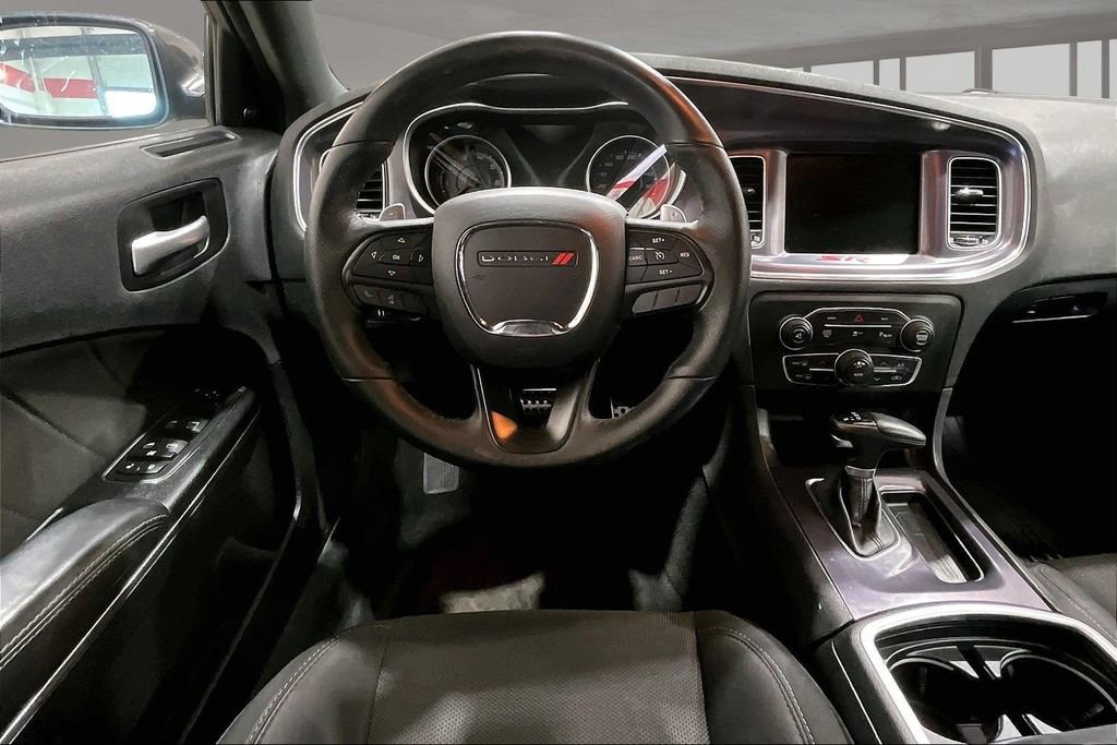 Used 2015 Dodge Charger R/T Scat Pack w/ Driver Confidence Group RWD image 5