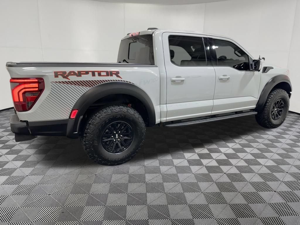 Used 2026 Ford F150 Raptor AWD/4WD image 8