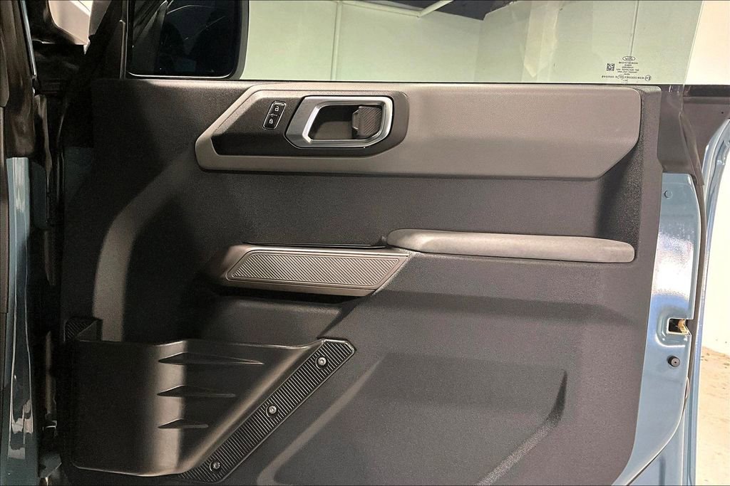 Used 2023 Ford Bronco Everglades image 22