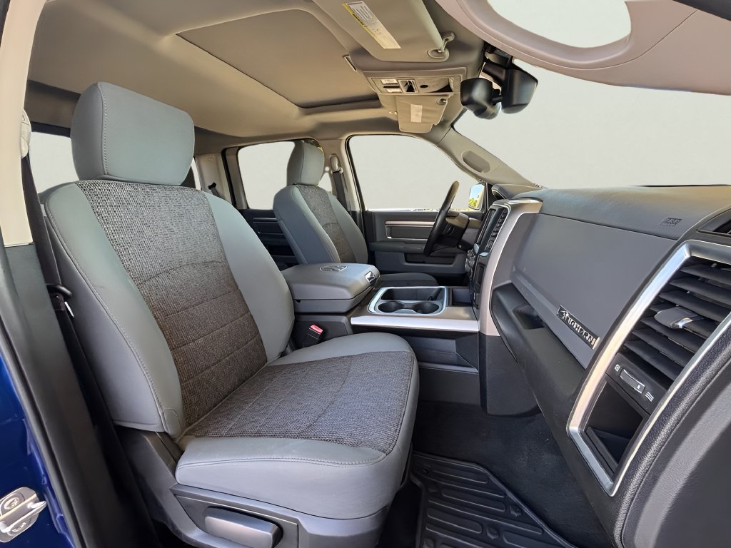 Used 2017 RAM 1500 Big Horn AWD/4WD image 3