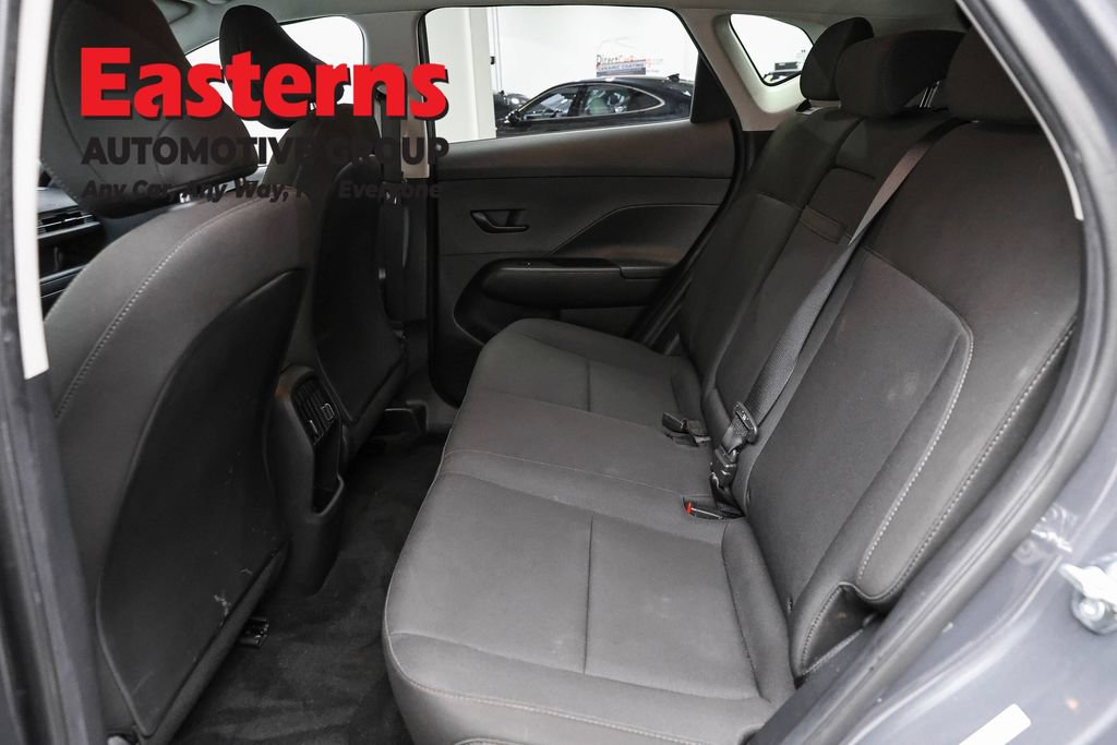 Used 2024 Hyundai Kona SEL FWD image 22