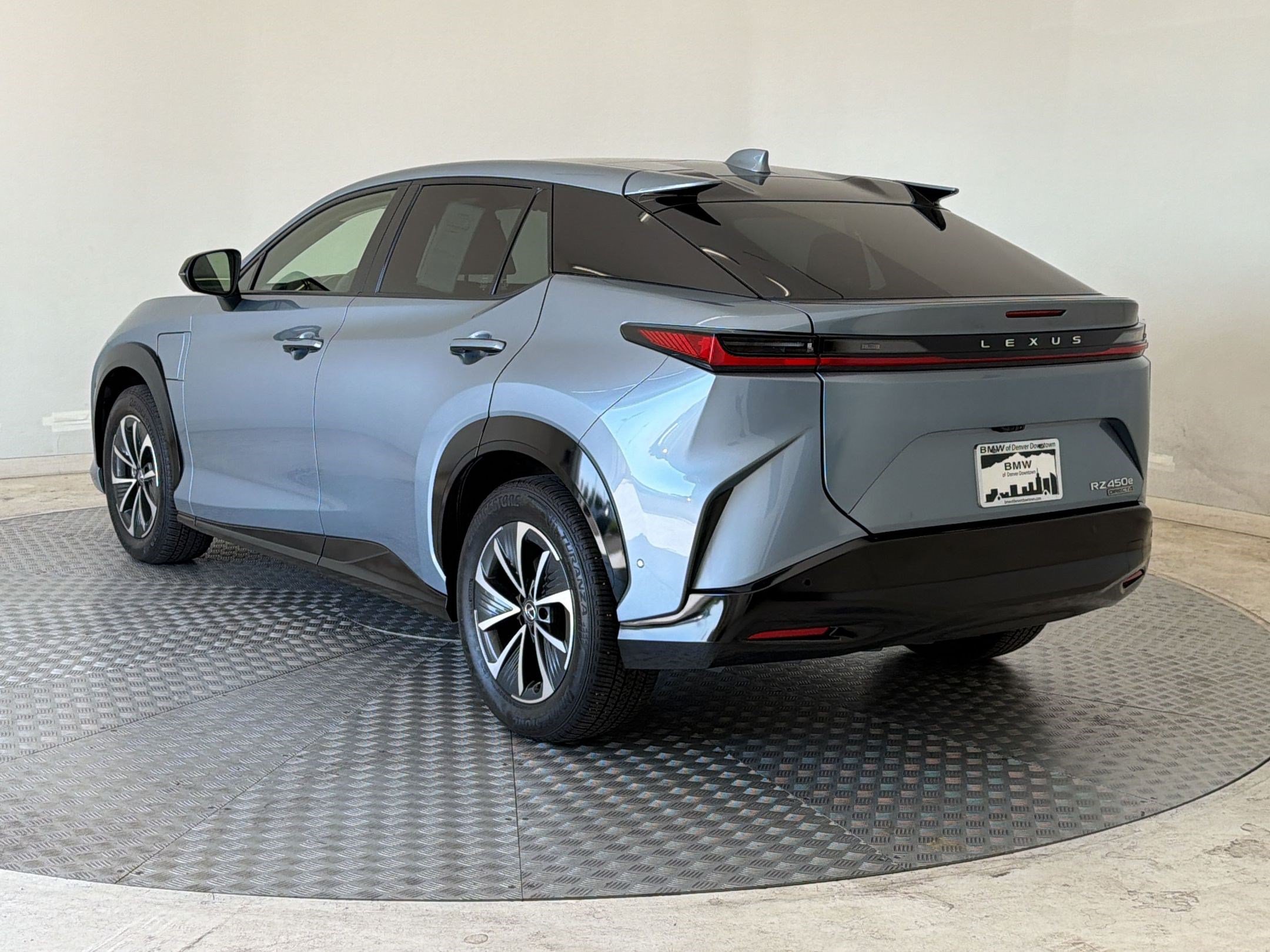 Used 2023 Lexus RZ 450e Premium w/ Technology Package AWD/4WD image 3