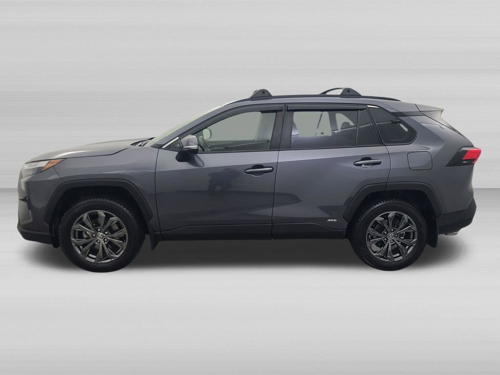 Used 2024 Toyota RAV4 XLE Premium w/ Weather Package AWD/4WD image 7
