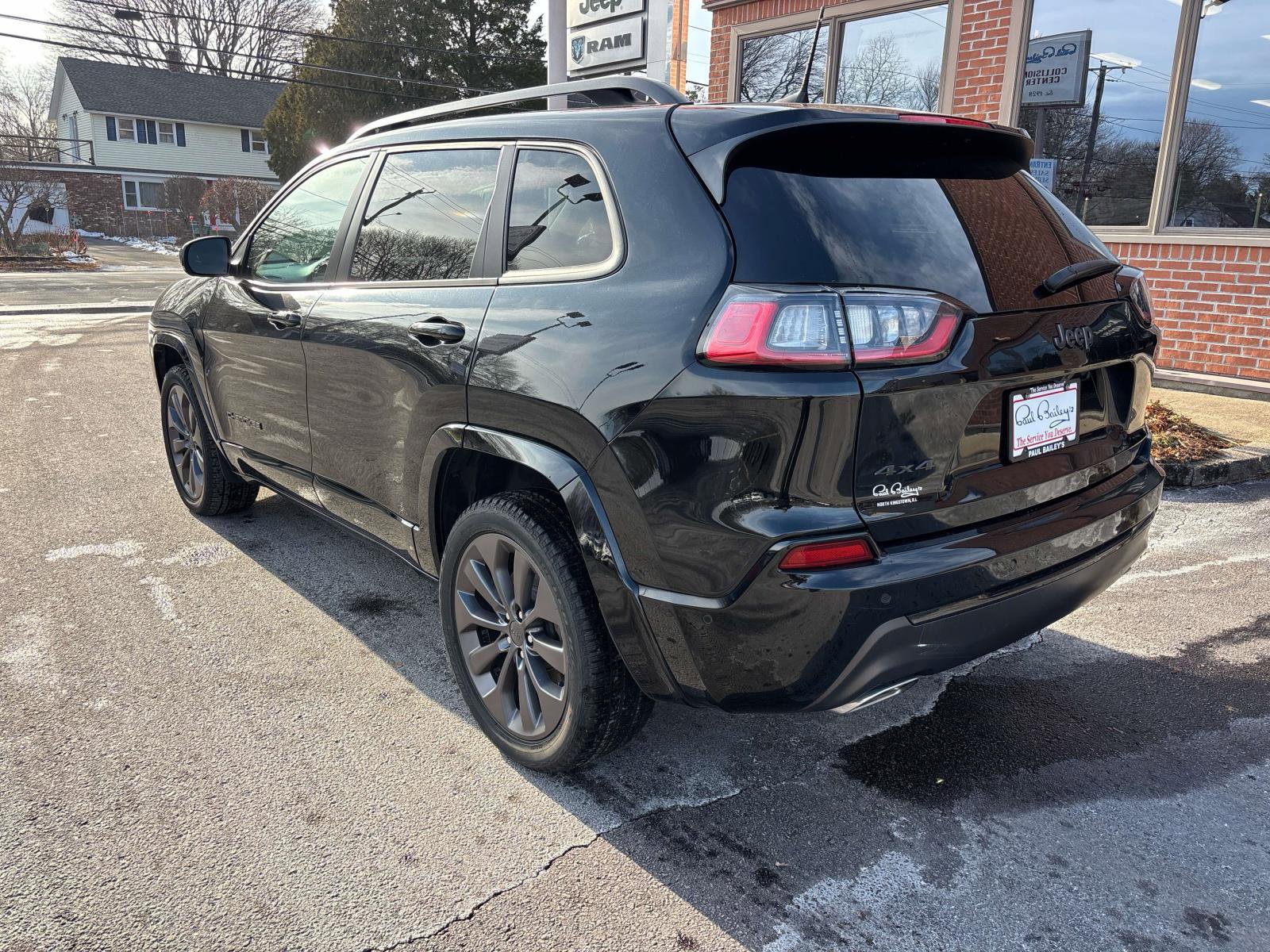 Used 2020 Jeep Cherokee High Altitude image 3