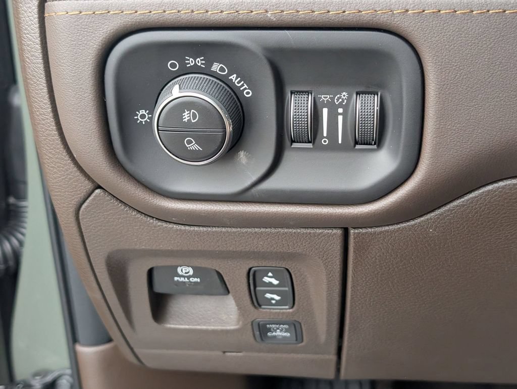 New 2026 RAM 1500 Limited w/ Bed Utility Group AWD/4WD image 15
