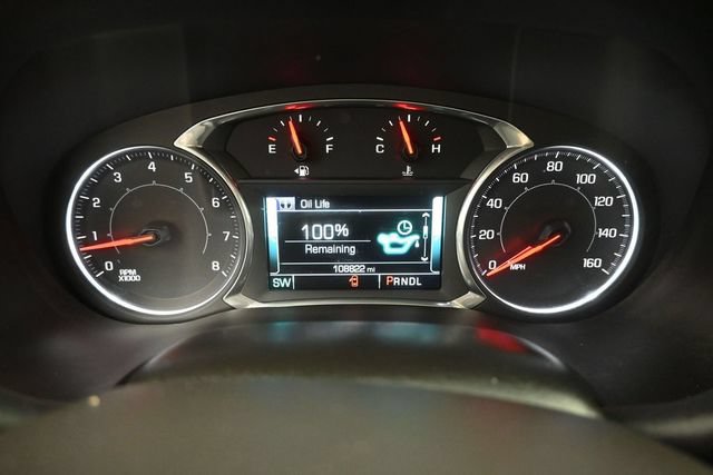 Used 2017 GMC Acadia SLT FWD image 4